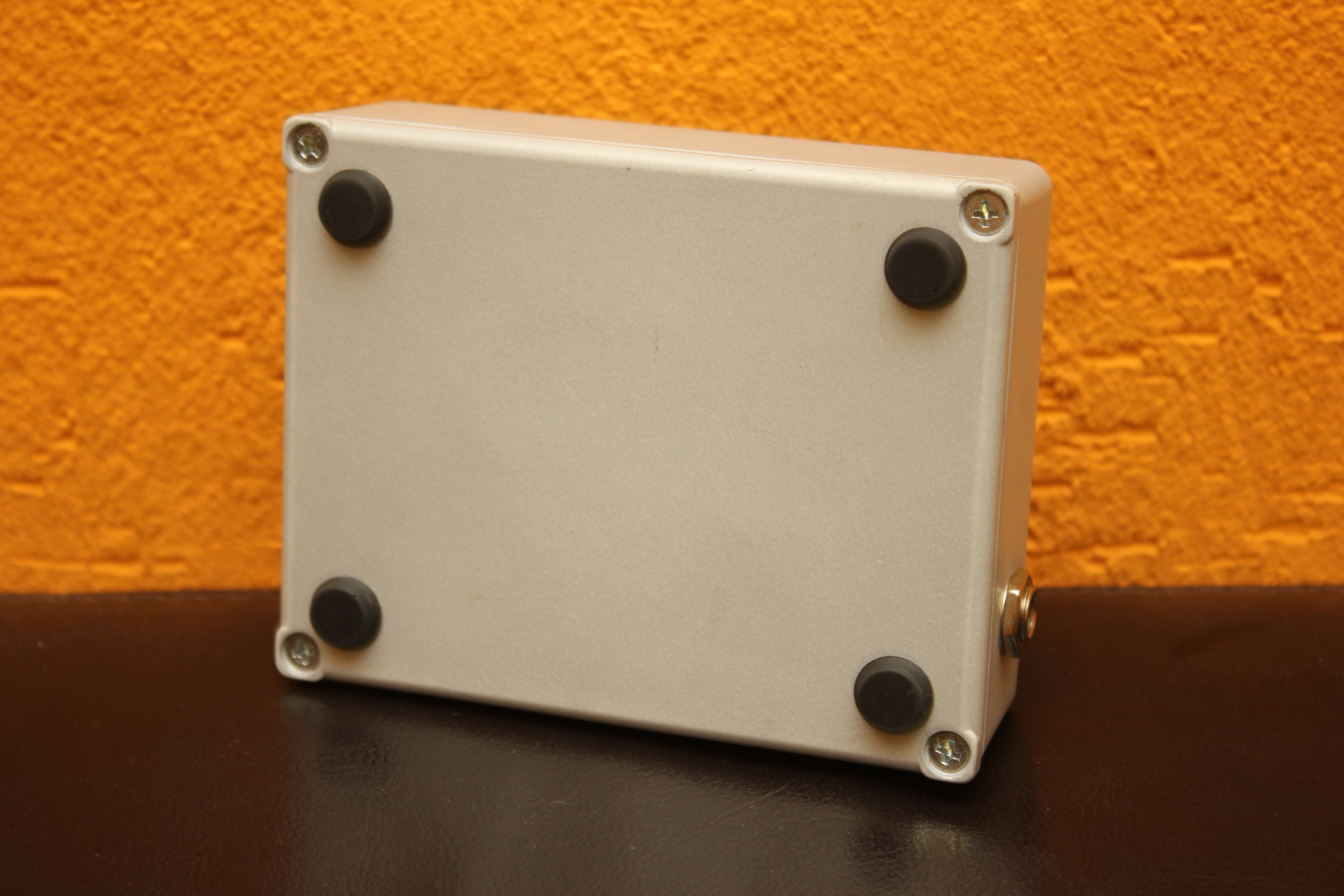 Yerasov 9000 Volt МузКомиссионка