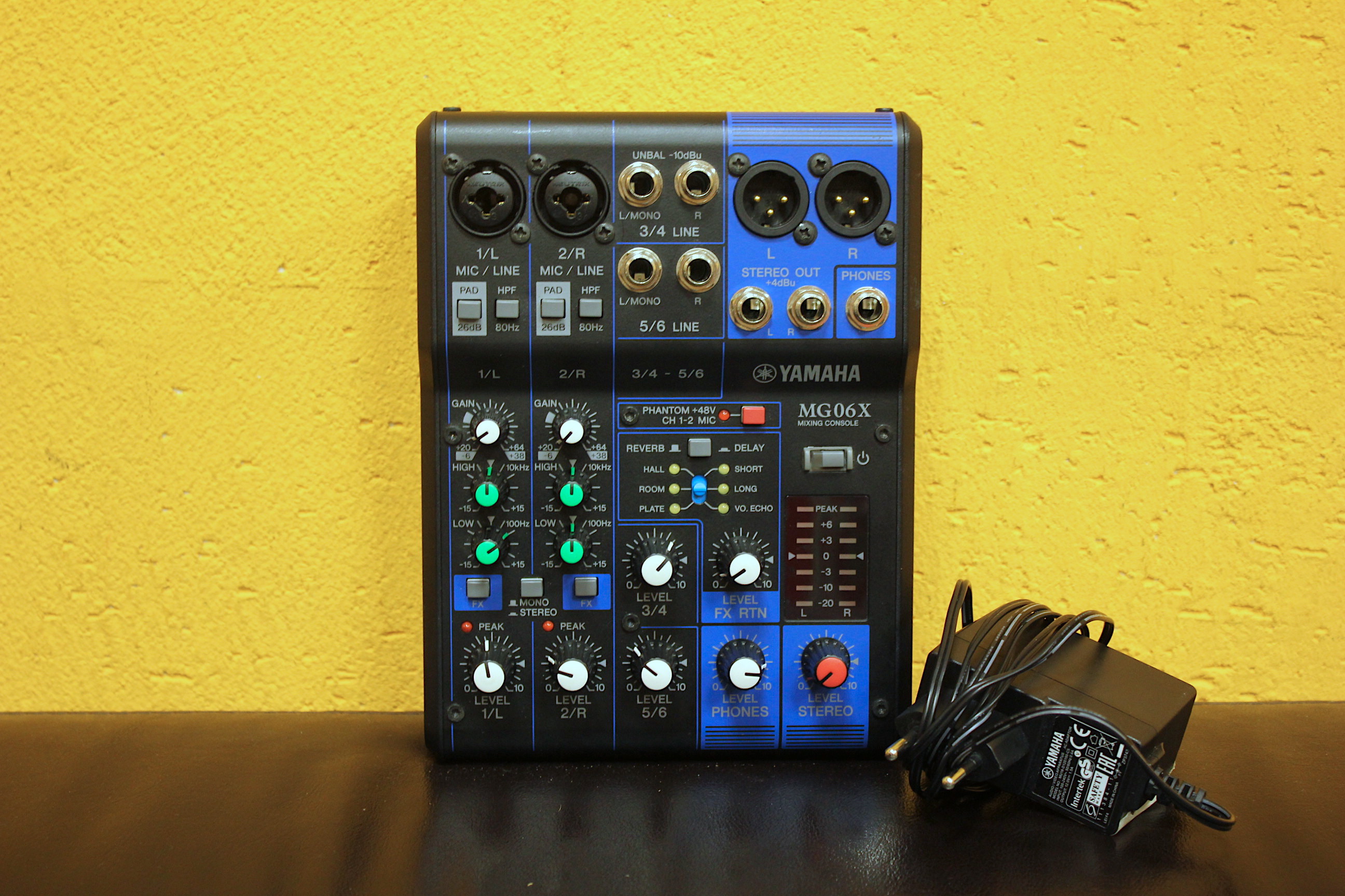 Yamaha MG06X Mixer МузКомиссионка