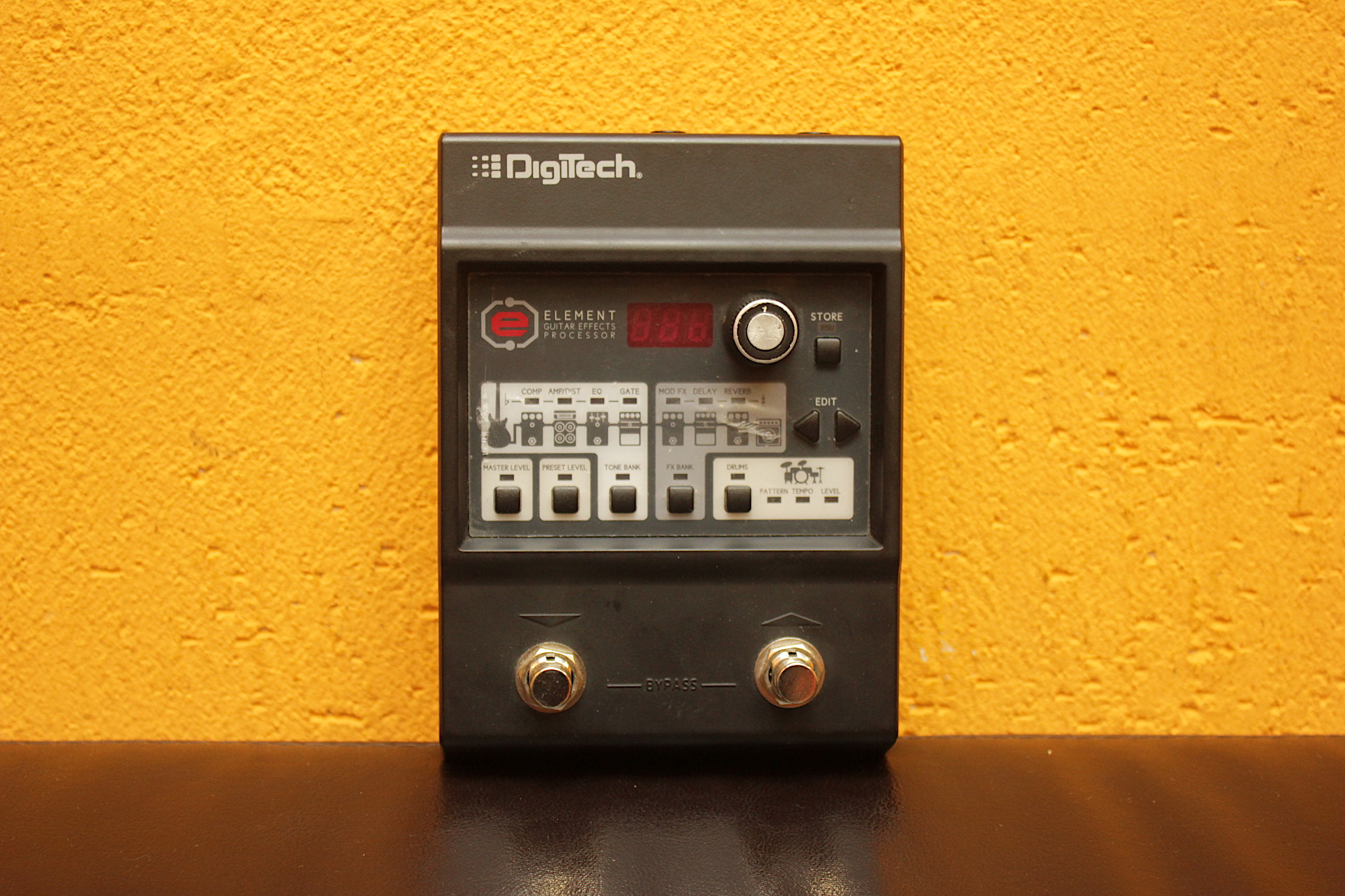 Digitech Element - Муз-Комиссионка